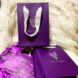 Lot of 8 Never Used Younique Gift Bags